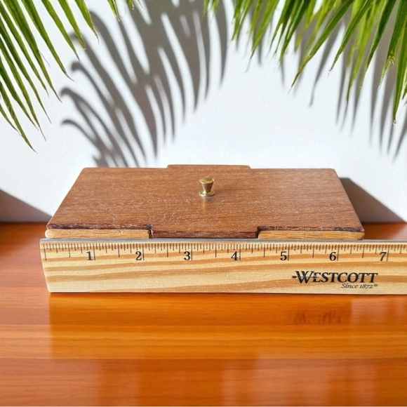 Handcrafted Wooden Trinket Box with Brass Knob – Artist Marked - Picture 11 of 14